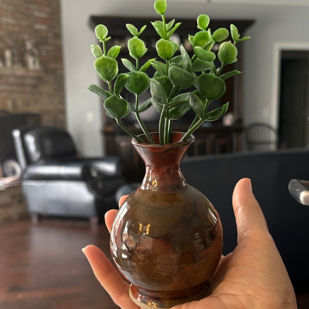 Elegant Handmade Vase with Colorful Brown and Red Glaze.